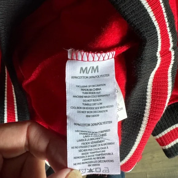 WEAR by Erin Andrews Chiefs sweatshirt Medium - Picture 3 of 5